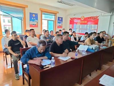 志丹交警组织开展全县出租车、公交车驾驶人道路交通安全培训会