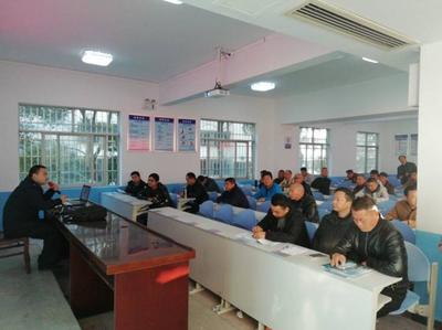 岳阳市网络预约出租车驾驶员从业资格证第一期培训班