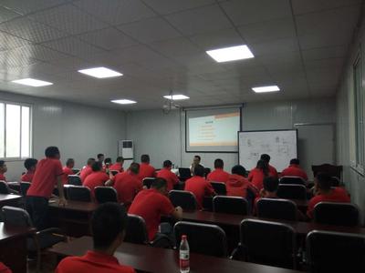 神通教育与鑫宏光驾校开展计时试点工作培训会