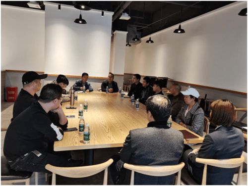 筑牢食品安全与运输安全双防线——天门花街餐饮与运输从业培训纪实